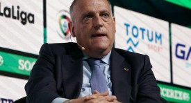 埃永转会加盟黄潜：年轻锋霸崛起与青训策略的成功