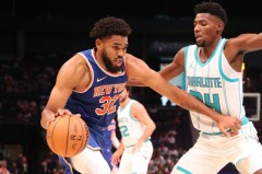 NBA转会风云：火箭签下2米03前锋，雄鹿鹈鹕三方交易共赢